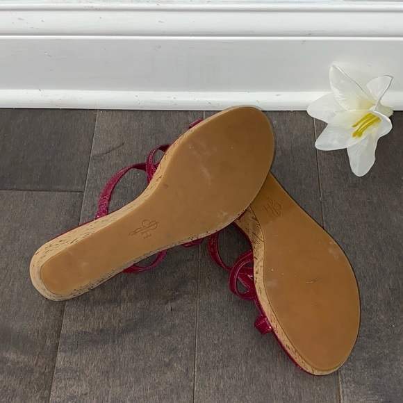 Cole Haan raspberry patent leather cork wedge sandals - Picture 6 of 8